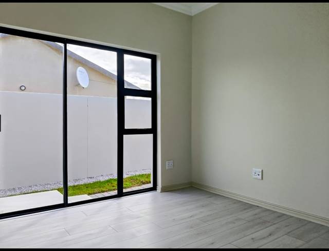 4 BEDROOM HOUSE FOR SALE IN FOUNTAINS ESTATE